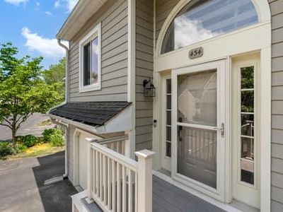 434 Wooded Way