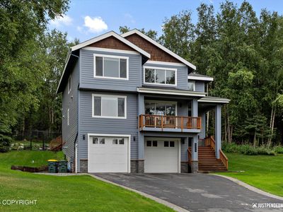 5026 Heritage Heights Dr