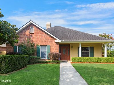 200 Edinburgh Dr