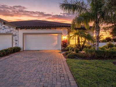 2505 AVOLET COURT