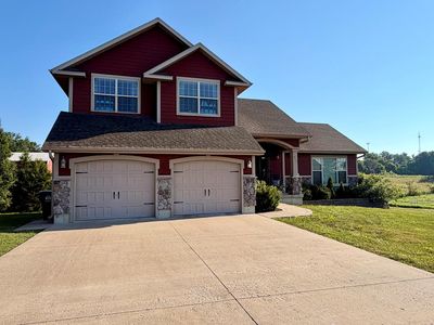 2403 Pine Brook Dr