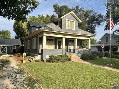 313 Cherry St