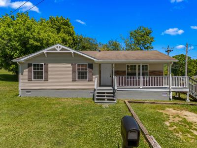 360 Grandview Dr