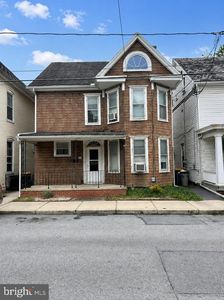 118 W 2nd St