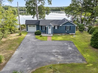 95 Pineland Ave