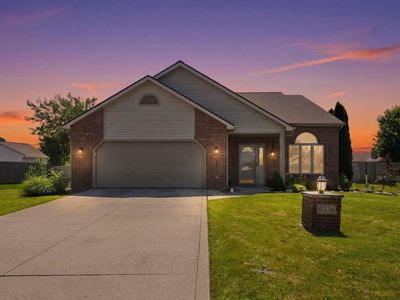 9336 Greyhawk Dr