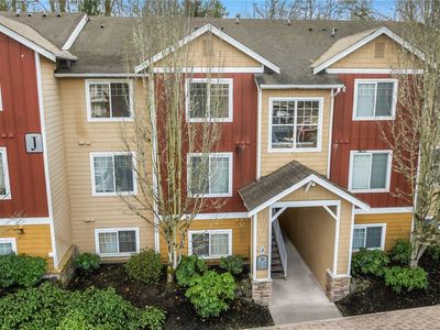 710 240th Way SE #J302