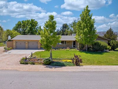 2255 Tanglewood Rd