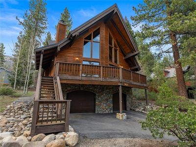 962 Red Feather Ct