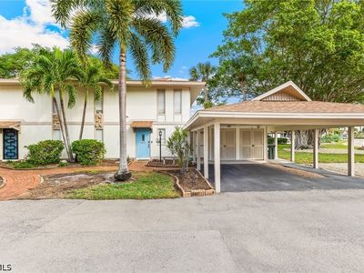 4277 Island Cir #1