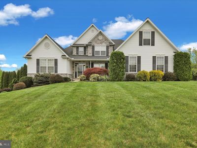 Property at 160 Eagleview Dr, Mohrsville, PA