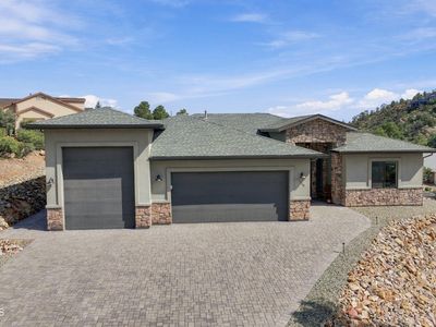 2200 Le Loup Dr