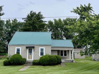 2538 E State Road 44