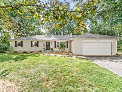 1222 S County Road 1050 E