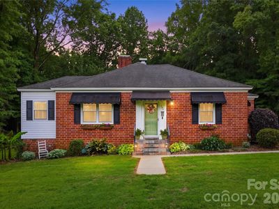 106A Maple St