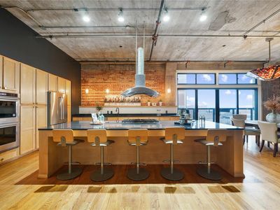 1517 Washington Ave SUITE 600