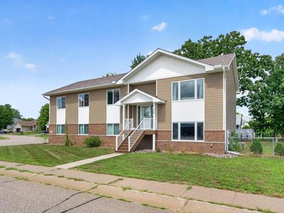 1123 243rd Ln NE
