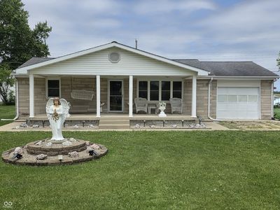 604 E Gatewood Dr
