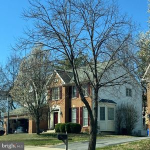 2902 Marlow Farm Ter