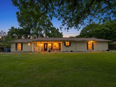 126 Oak Ln