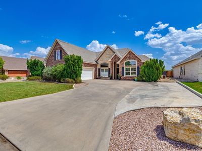 6114 Katie Ln
