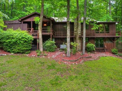 180 Misty Woods Private Dr