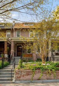 1228 Trinidad Ave NE
