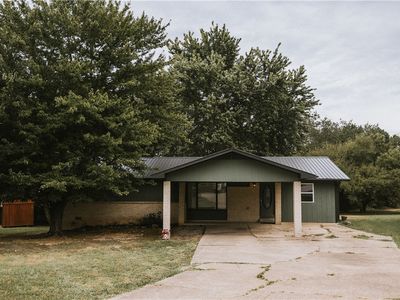 903 Quail Ave