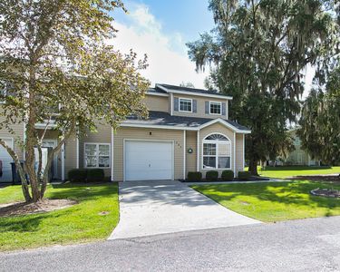 260 Grand Oaks Dr