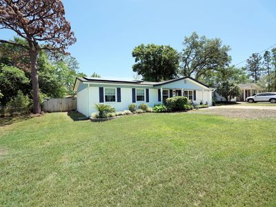 12 Berwick Cir