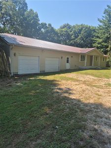 4253 E 2000th Ave