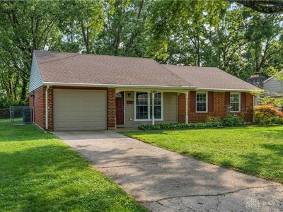 Property at 4401 Hillcrest Dr, Bellbrook, OH