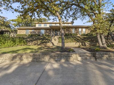 2707 Lincoln Dr