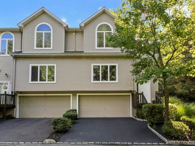 77 Leif Boulevard