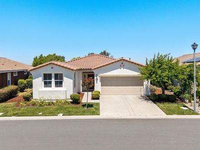 135 Oakridge Way
