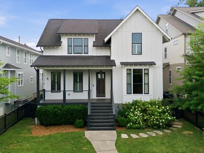 907 Halcyon Ave