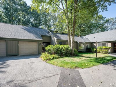 438 Heritage Hills #B