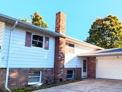 408 Sunnyside St