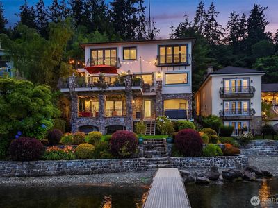 456 W Lake Sammamish Parkway SE