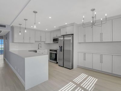 4023 Ainslie Drive UNIT B