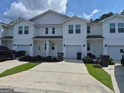 1537 Farragut Way