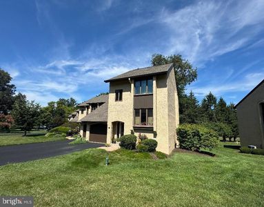 161 Golf Club Dr