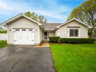 729 Hageman Pl