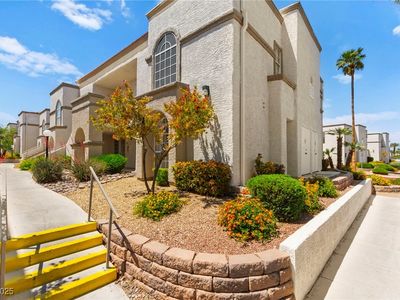 3150 Soft Breezes Dr APT 1037