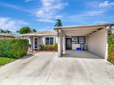 Property at 14882 Wildflower Lane, Delray Beach, FL