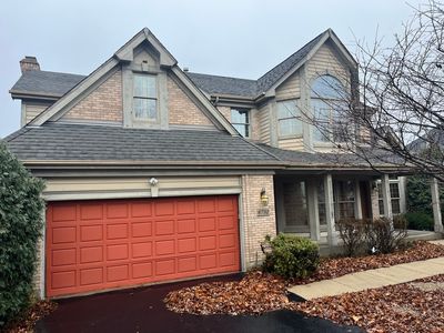 6732 Lakeview Ct