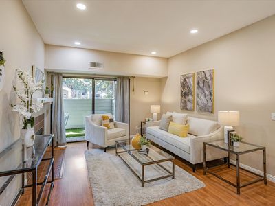 3674 Oakwood Ter APT 103