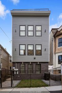 15 Fulton Ave Unit 2
