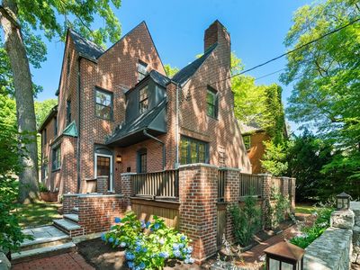 601 Walnut St