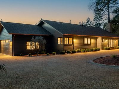 340 White Cottage Road S